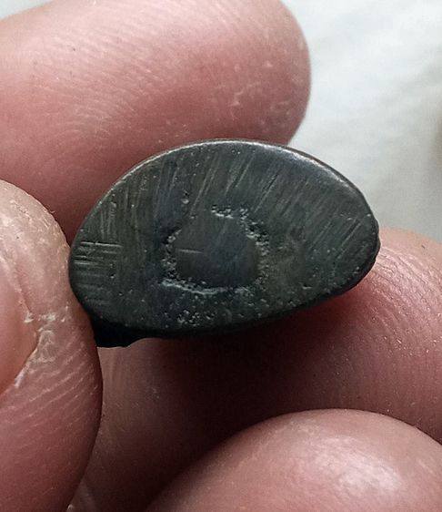 พระสังกะจายเก่าเนื้อโลหะ รูปที่ 3