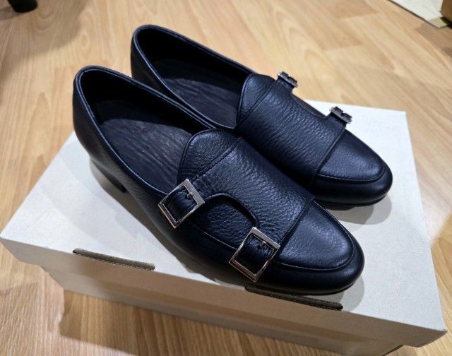 รองเท้าหนังมือ2 เหมือนใหม่ รูปที่ 2