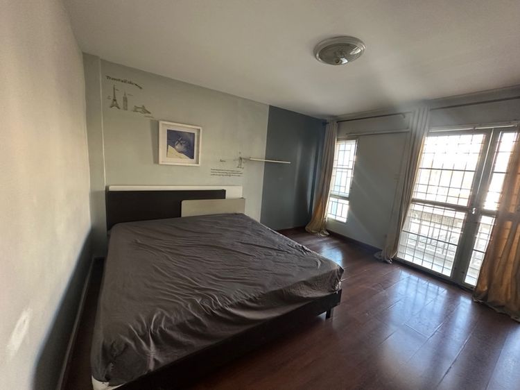 อื่นๆ มีบางส่วน ไม่ใช่ ให้เช่าบ้านซอยเรวดี 45 จังหวัดนนทบุรี ใกล้แคราย รูปที่ 3