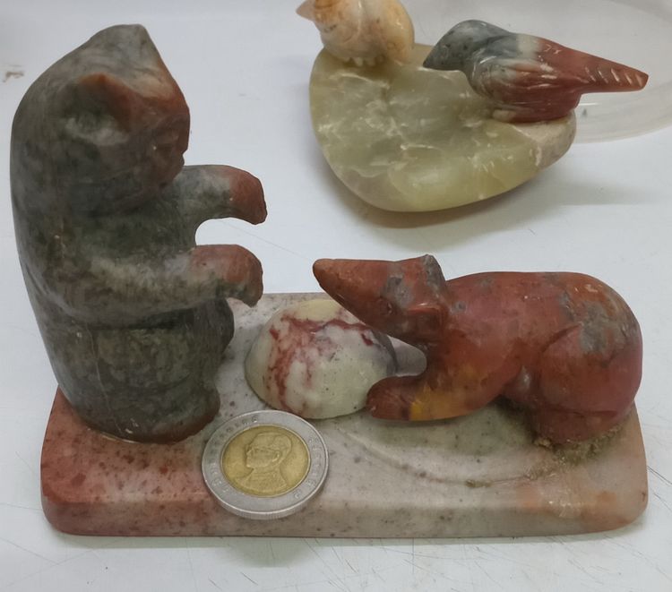 3003-หนูกับแมวเนื้อหินแกะ หลวงพ่อสนิท วัดลำบัวลอย ขนาดความกว้างสุด 5 นิ้ว สูงรวมประมาณ 4 นิ้ว รูปที่ 17