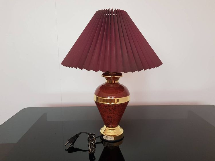 โคมไฟ สูง43ซม.สภาพสวย