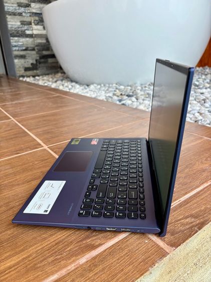 ASUS  รูปที่ 2