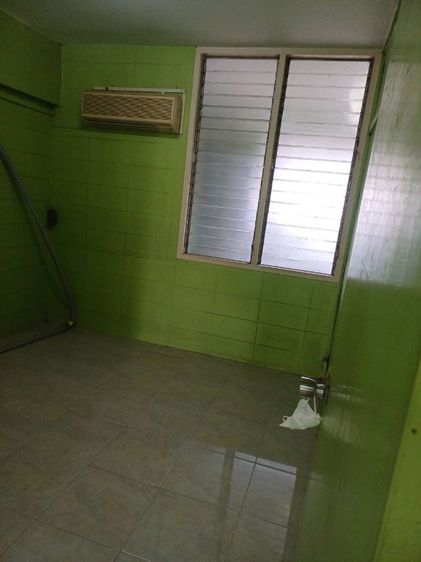 ไม่มี อื่นๆ สร้างเสร็จก่อน 2010 เลี้ยงสัตว์ได้ ไม่ใช่ ขายห้องว่าง 50 ตรม. ถ.ประชาสงเคราะห์ ห้วยขวาง รูปที่ 3