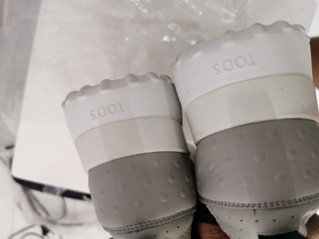 รองเท้า TOD'S ของแท้ นุ่มใส่สบายมาก 25.5 CM รูปที่ 2