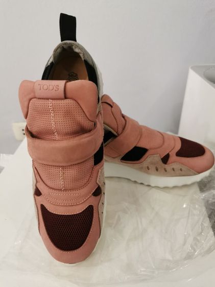 รองเท้า TOD'S ของแท้ นุ่มใส่สบายมาก 25.5 CM