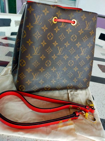  Louis Vuitton NeoNoé MM มือสองสีแดง มือ 2 รูปที่ 2