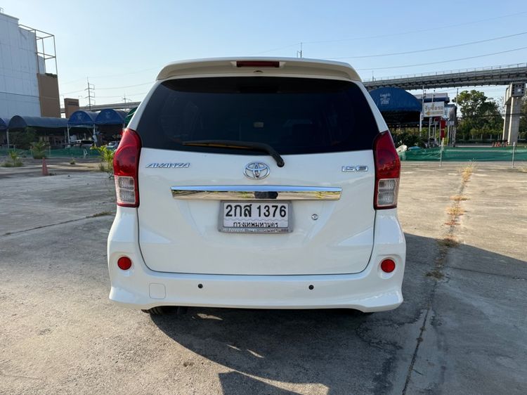 Toyota Avanza 2013 1.5 S Utility-car เบนซิน ไม่ติดแก๊ส เกียร์อัตโนมัติ ขาว รูปที่ 4
