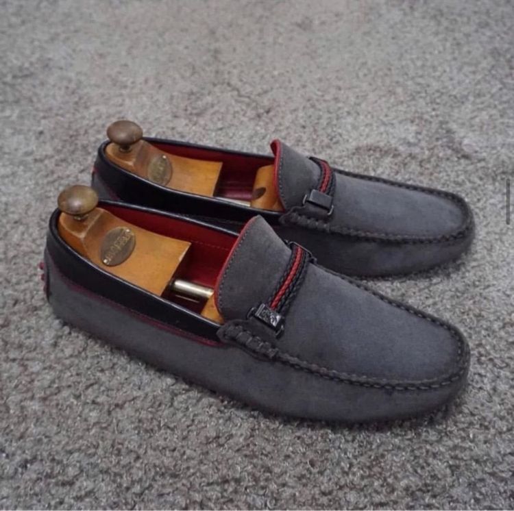 รองเท้า Tods