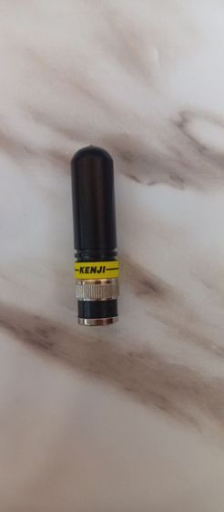 เสาลิปสติก Kenji 245 ยาว 5.5 เซน ส่งมาผิดรุ่นขายต่อในราคารวมส่ง รูปที่ 3