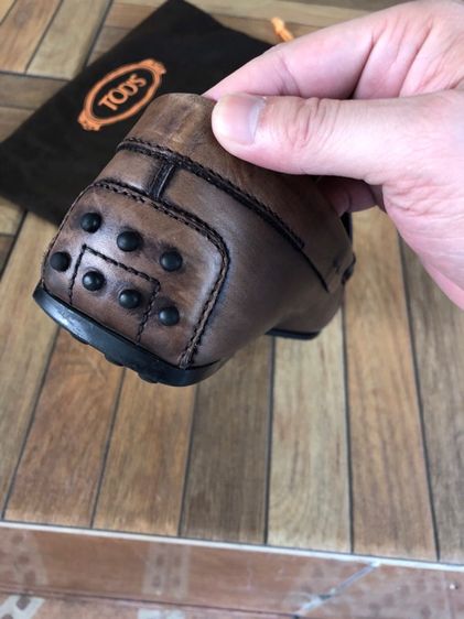 รองเท้า Tod’s รูปที่ 10