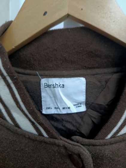 แจ็คแก๊ตเบสบอล แบรนด์ Bershka รูปที่ 4