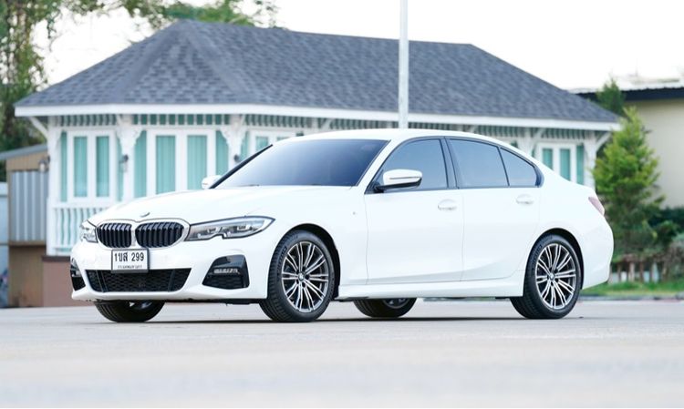 BMW Series 3 2021 320d Sedan ดีเซล เกียร์อัตโนมัติ ขาว รูปที่ 3