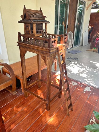 ศาลไม้สัก รูปที่ 4
