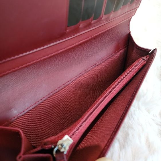 CHANEL Bi-fold Wallet Caviar Halo 18 
มือสอง ทรงดี หนังป่องสวย รูปที่ 5