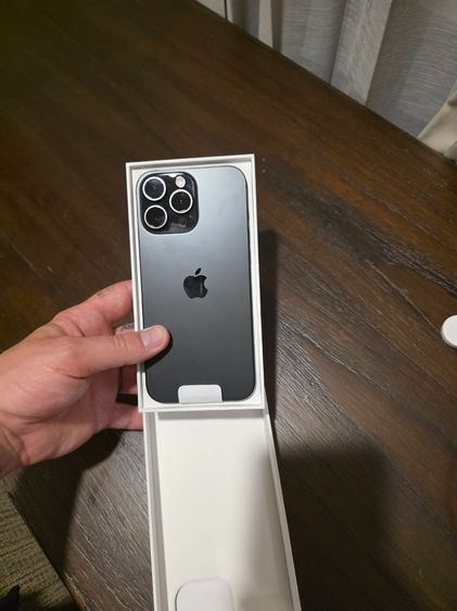 Iphone 16 pro max  รูปที่ 4