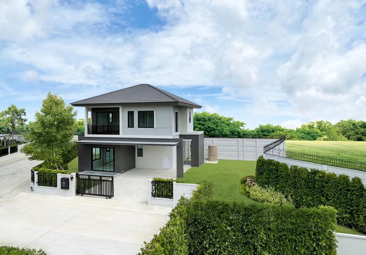 บ้านเดี่ยวแบบReagent บริทาเนีย อมตะ พานทอง