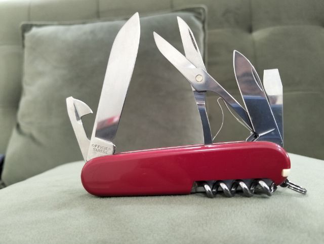 Victorinox Climber 91mm.มีดสวิสแท้มือสองสภาพสวย14ฟังก์ชั่นการใช้งานเครื่องมือสวยครบคมเดิมประกับแน่นกระชับแหนบไม้จิ้มฟันครบ รูปที่ 7