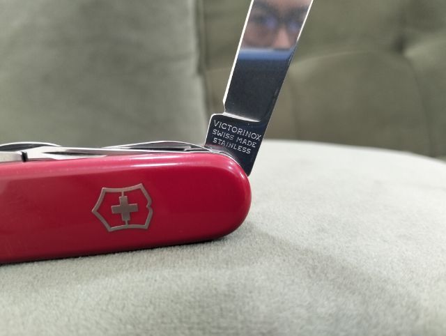 Victorinox Climber 91mm.มีดสวิสแท้มือสองสภาพสวย14ฟังก์ชั่นการใช้งานเครื่องมือสวยครบคมเดิมประกับแน่นกระชับแหนบไม้จิ้มฟันครบ รูปที่ 9