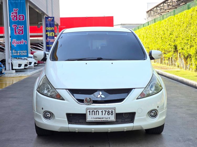Mitsubishi Space Wagon 2010 2.4 GT Sedan เบนซิน ไม่ติดแก๊ส เกียร์อัตโนมัติ ขาว รูปที่ 2