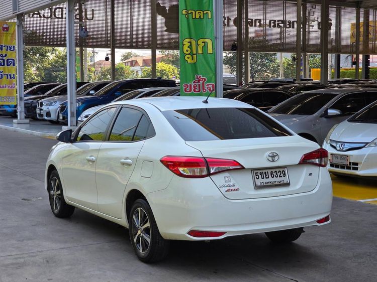 Toyota Yaris ATIV 2019 1.2 E Sedan เบนซิน ไม่ติดแก๊ส เกียร์อัตโนมัติ ขาว รูปที่ 4