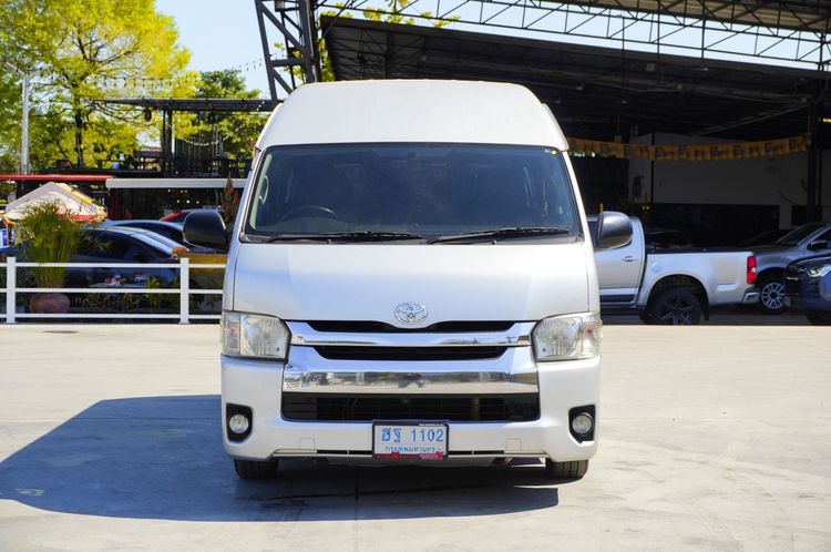 Toyota Commuter 2017 3.0 Van ดีเซล ไม่ติดแก๊ส เกียร์ธรรมดา เทา รูปที่ 2