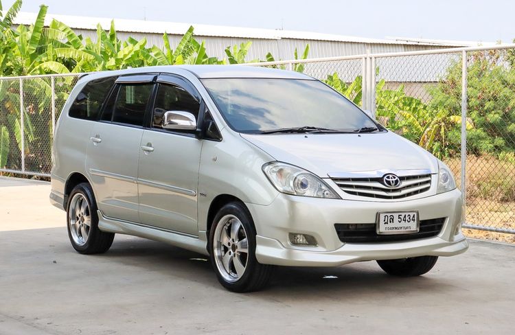 TOYOTA INNOVA ปี 2010 2.0 G 