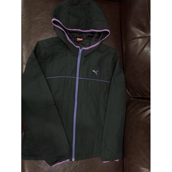 เสื้อคลุมแบรนด์