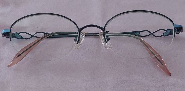 กรอบแว่นตา  รูปที่ 4