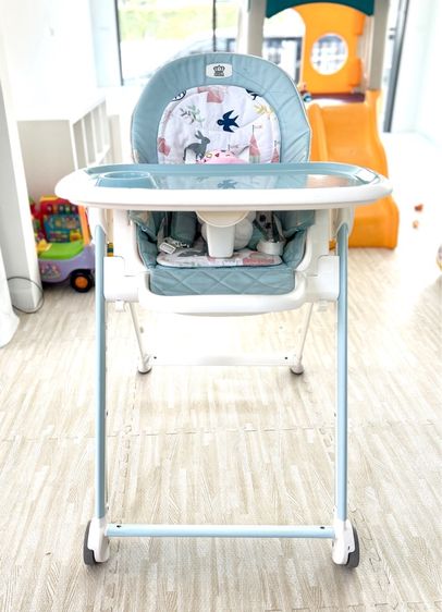 เก้าอี้ทานข้าวเด็ก (High chair)