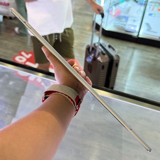 iPad Pro 12.9" Gen2 64GB ใส่ซิม(CellularและWiFi) สีดำ เครื่องศูนย์ โมเดลTH จอ12.9นิ้ว🔥🔥 รูปที่ 4