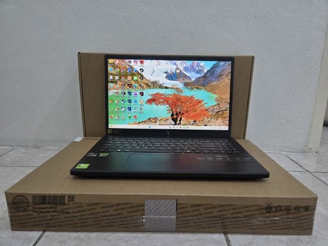 ใช่ อื่นๆ วินโดว์ Acer Nitro V15