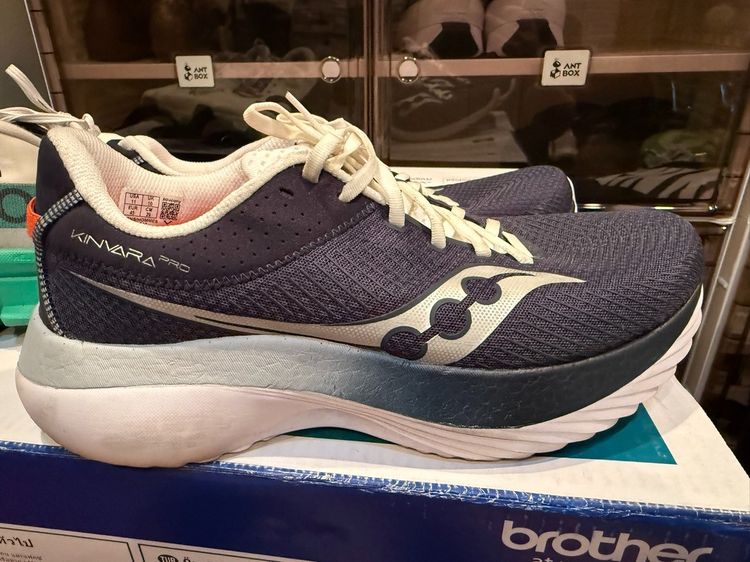 รองเท้าวิ่ง อื่นๆ ผู้ชาย นำเงินเข้ม Saucony Kinvara Pro ⚡ รองเท้าซ้อมกึ่งแข่ง เบา เด้ง ลากเพซสนุก  ไซซ์ US11.5 (29.5cm)