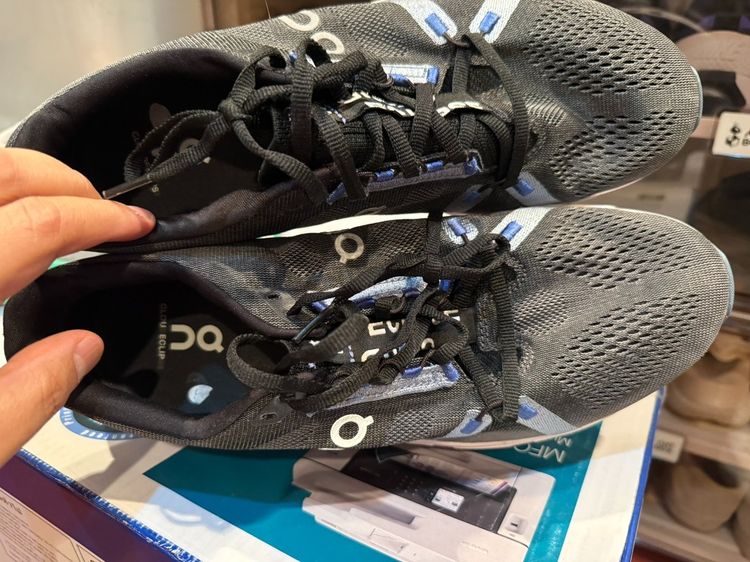 ON Cloudsurfer 🟢 นุ่มลื่น ไหลต่อเนื่อง ใส่วิ่งสบายแบบไม่ต้องฝืน รูปที่ 2