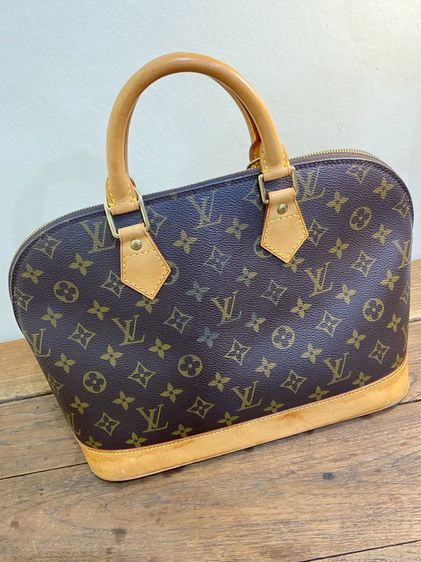 Louis Vuitton  M53151 Alma pm สภาพดีมากๆ เดิมๆ