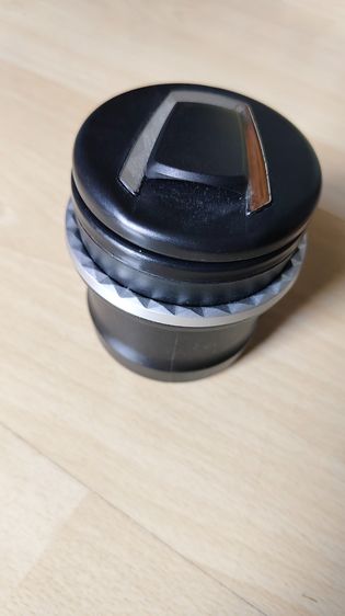 ขายที่เขี่ยบุหรี่รถ everest ของแท้ เบิกศูนย์  รูปที่ 4