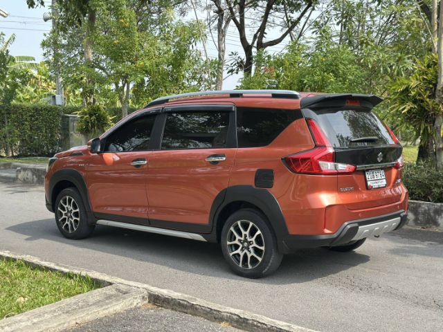 Suzuki XL7 2022 1.5 GLX Utility-car เบนซิน ไม่ติดแก๊ส เกียร์อัตโนมัติ ส้ม รูปที่ 4