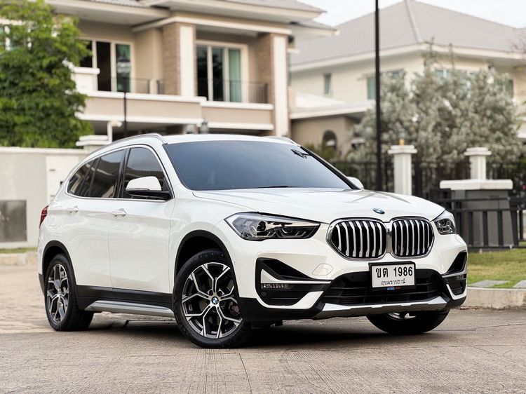 BMW X1 2022 2.0 sDrive20d xLine Utility-car ดีเซล ไม่ติดแก๊ส เกียร์อัตโนมัติ ขาว รูปที่ 3