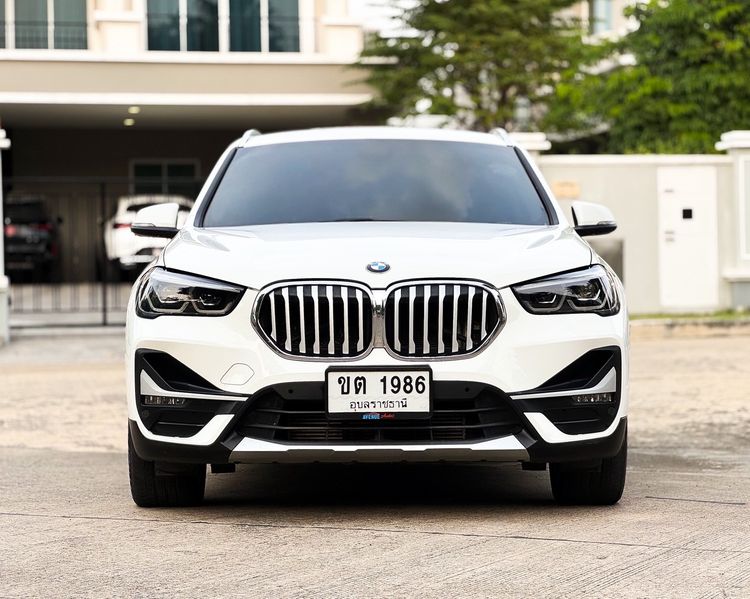 BMW X1 2022 2.0 sDrive20d xLine Utility-car ดีเซล ไม่ติดแก๊ส เกียร์อัตโนมัติ ขาว รูปที่ 2