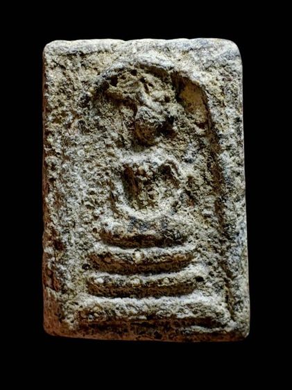 พระสมเด็จพิมพ์สังฆาฏิ มีคราบติดที่องค์พระเก่าๆ พระไม่ทราบที่ ราคาแบ่งปันค่ะ