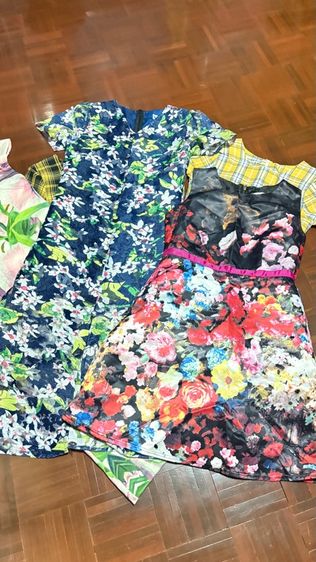 เดรสมือสอง ขายเหมา 100ก่าชุด จ้า รูปที่ 6