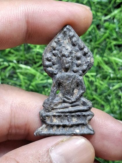 พระเนื้อชินเก่าไม่ทราบกรุ