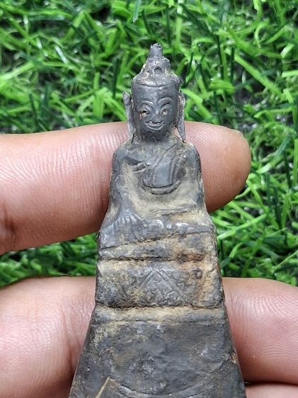 (ปิดแล้วครับ)บุเงินอยุธยาแท้ อายุหลายร้อยปี มีคราบปูนในองค์เจดีย์เกาะ พระแท้ดูง่ายไม่หักหูติดครบ น่าเก็บสะสมบูชา ( ประกันแท้ให้ครับ )  รูปที่ 3