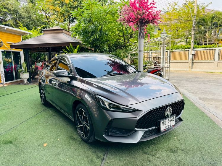 MG MG5 2024 1.5 D+ Sedan เบนซิน ไม่ติดแก๊ส เกียร์อัตโนมัติ เทา รูปที่ 2