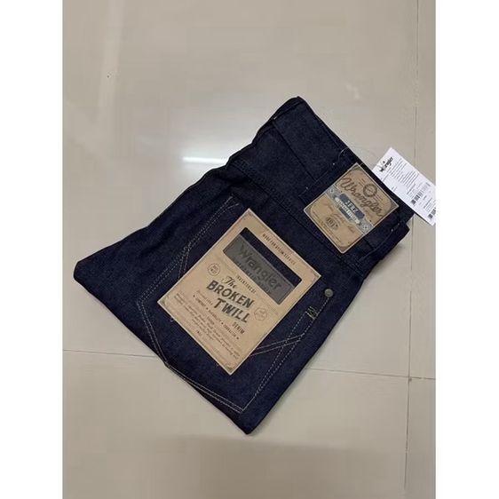 อื่นๆ อื่นๆ อื่นๆ WRANGLER 2F243 มีไซส์ 28,29,30,31,32,33,34,36,38 กางเกงยีนส์ผู้ชาย ผ้าดิบหนังไก่ เอวกลาง ทรงกระบอก ยีนส์ไม่ยืด สียีนส์ แท้ ส่งฟรี