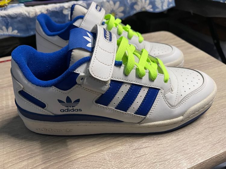 รองเท้า adidas  รูปที่ 3