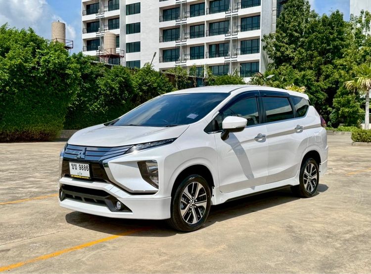 รถ Mitsubishi Xpander 1.5 GT สี ขาว