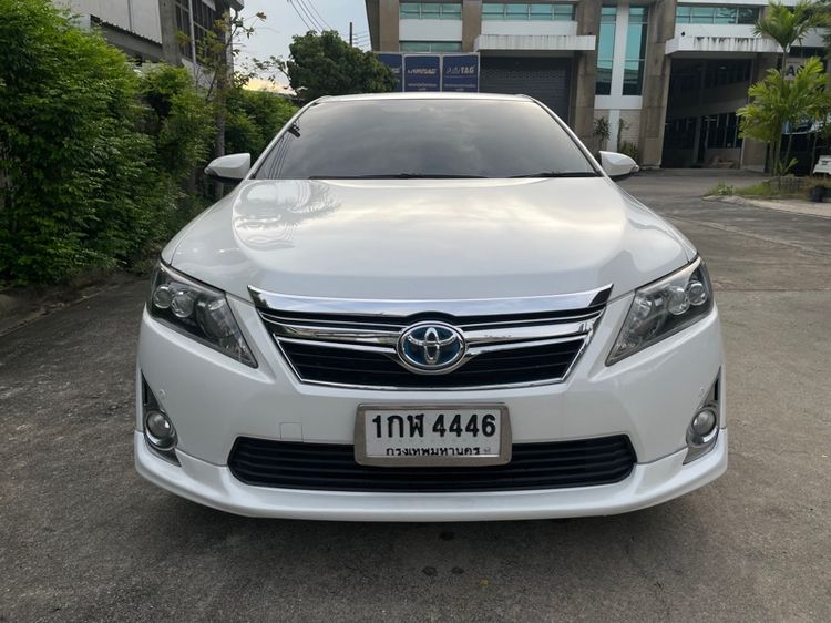 Toyota Camry 2012 2.5 Hybrid Sedan ไฮบริด ไม่ติดแก๊ส เกียร์อัตโนมัติ ขาว