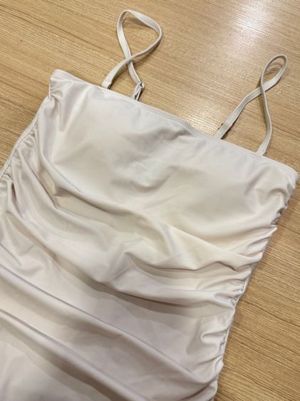 ส่งต่อชุดว่ายน้ำบอดี้สูทสีขาวสไตล์เกาหลี รูปที่ 3