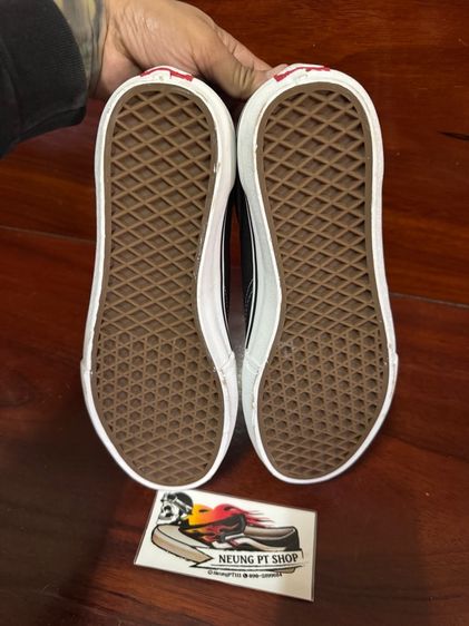 vans old skool pro velcro black white มือ 2 ราคา 990฿ (รวมส่ง ) ไม่มีกล่อง Size  9 US 42 Eur 27 Cm  สินค้า  มือ 2 สภาพดี  รูปที่ 8