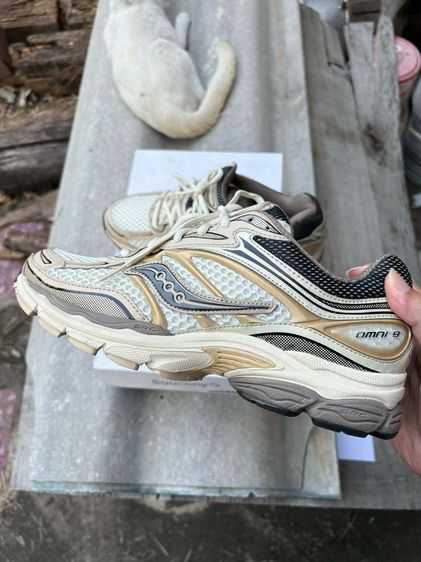 saucony progrid omni 9 รูปที่ 4